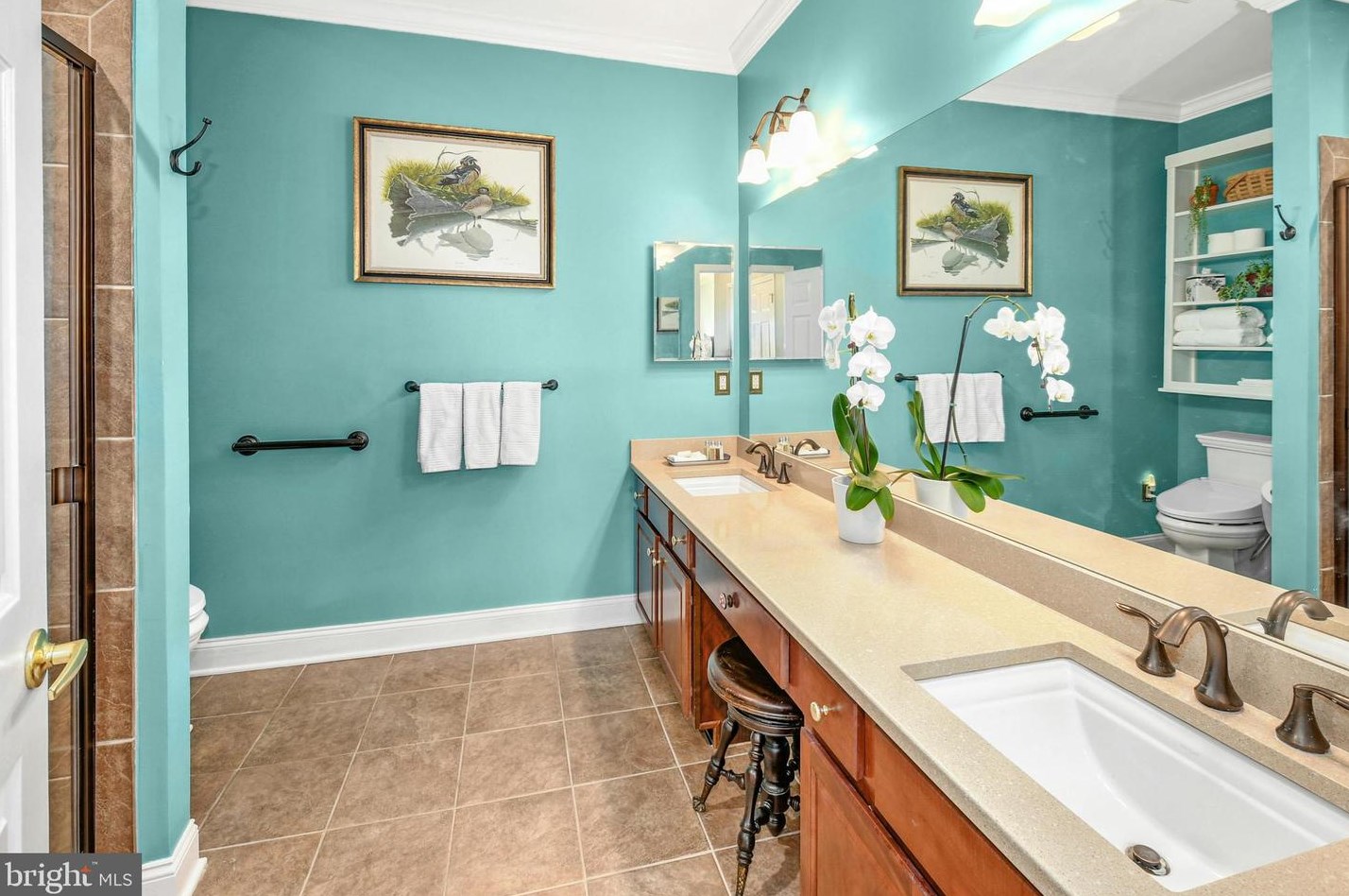 1857 Caryn Dr, Hellertown PA  18055-3423 exterior