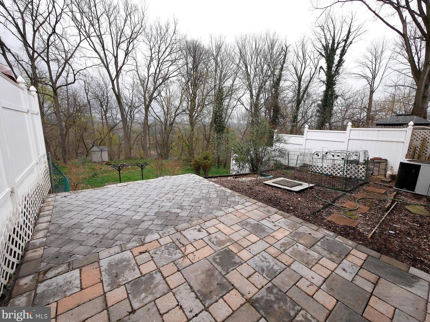 168 Vis Dr, Easton PA  18042-7210 exterior