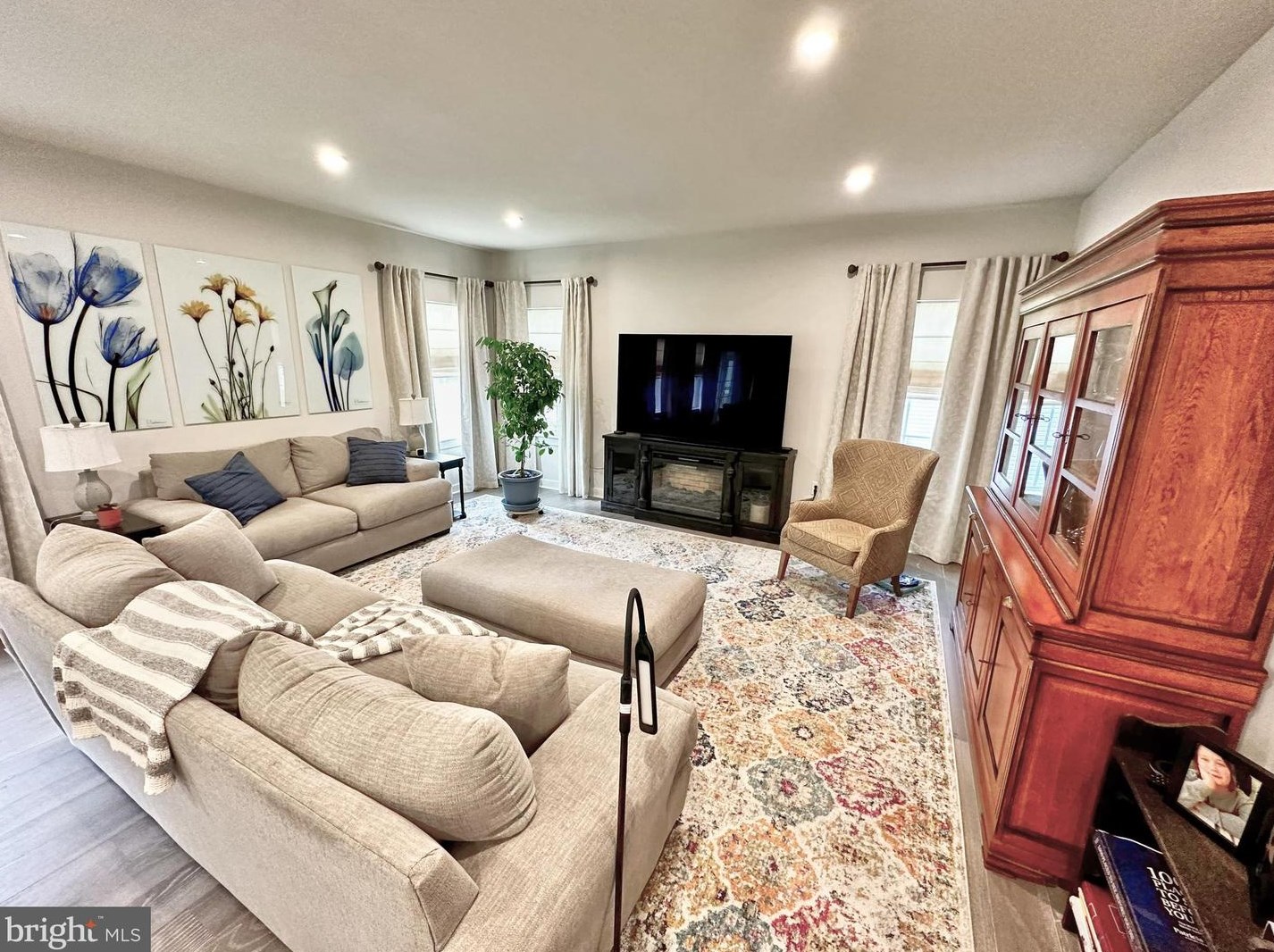 3902 Orth St, Bethlehem PA  18020-2929 exterior