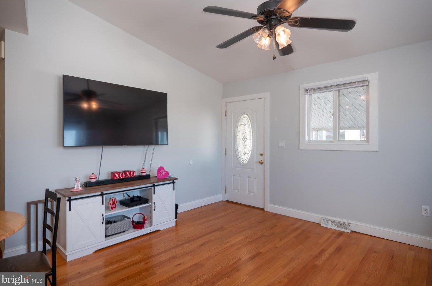 1521 Elayne St, Bethlehem, PA 18017