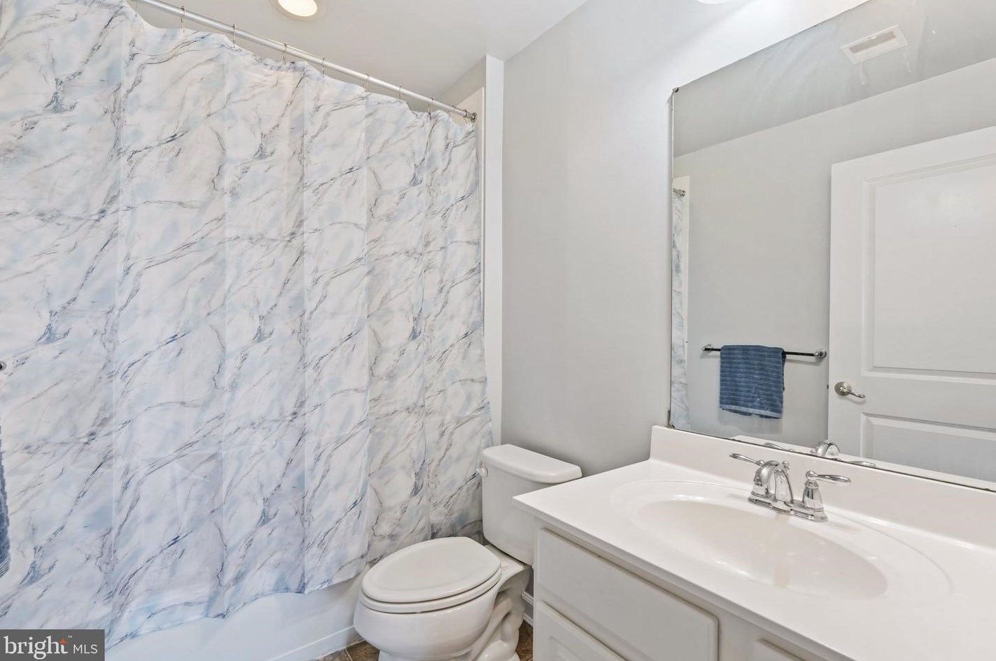 1362 Wayne St, Easton, PA 18045