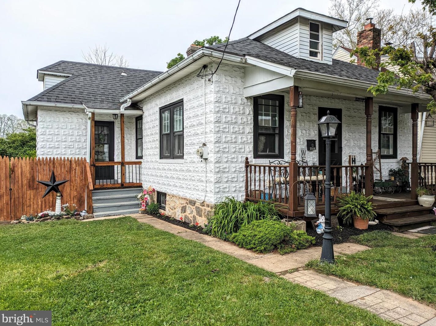 1003 Jennings St, Bethlehem, PA 18017-7013