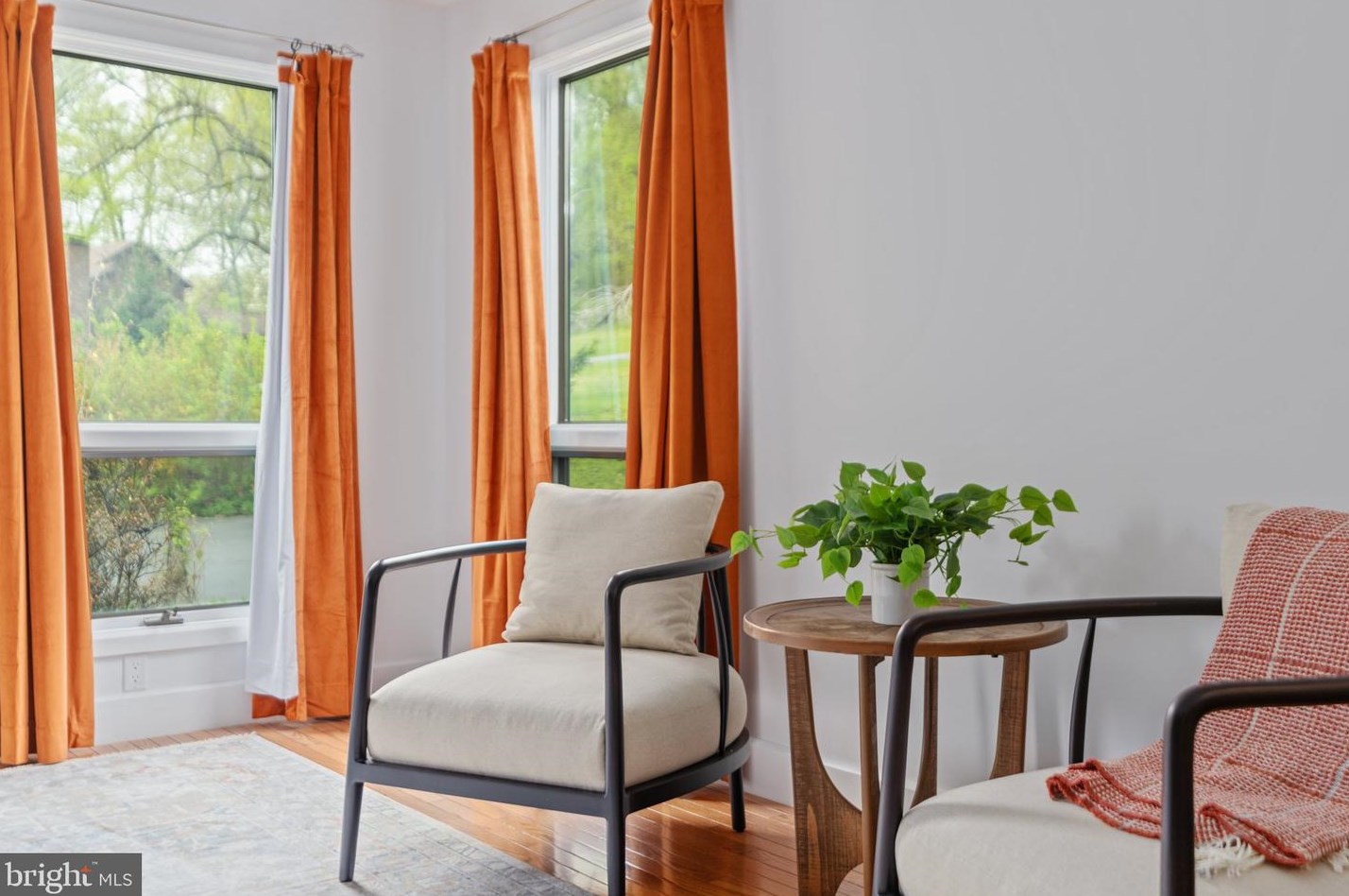 2595 Apple St, Hellertown PA  18055-3210 exterior