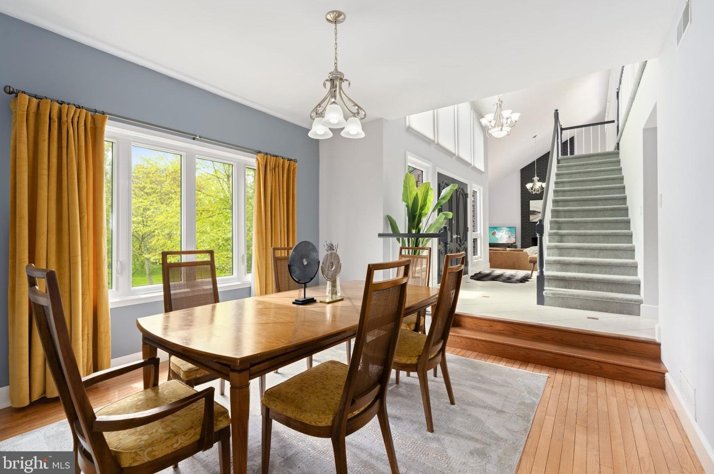 2595 Apple St, Hellertown PA  18055-3210 exterior