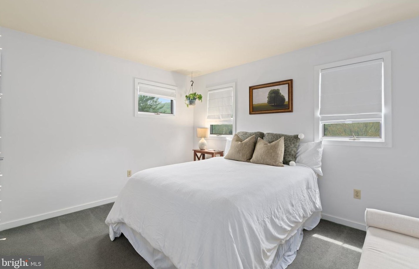 2595 Apple St, Hellertown PA  18055-3210 exterior