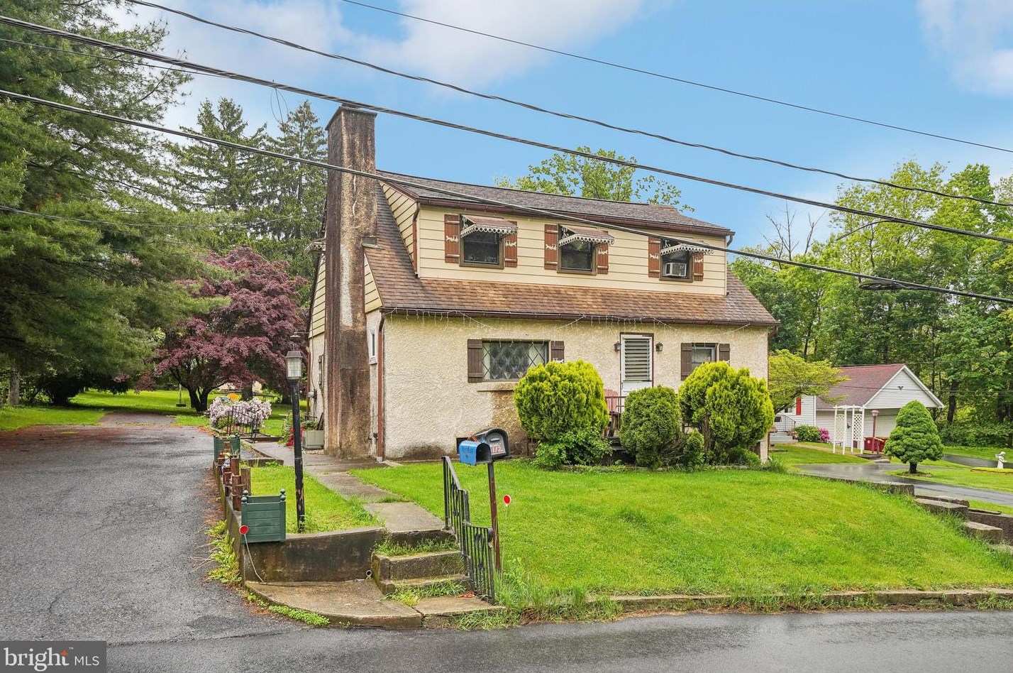 2056 Arndt Rd, Easton, PA 18040