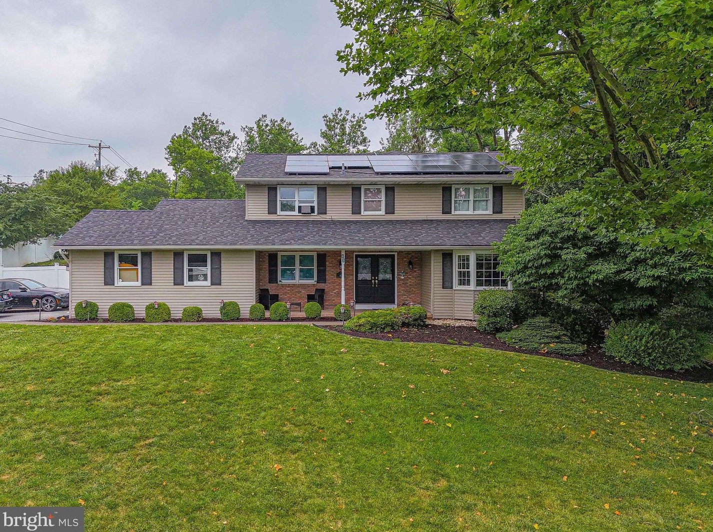 81 Blenheim Dr, Easton, PA 18045-5718