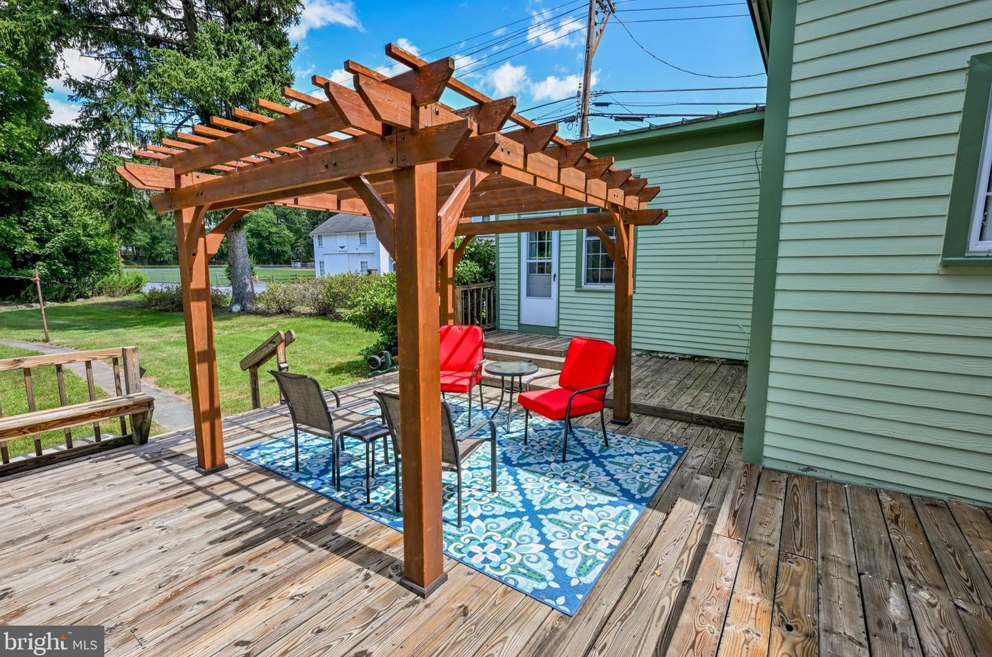 2242 Rdg Rd, Bangor PA 18013-9768 exterior