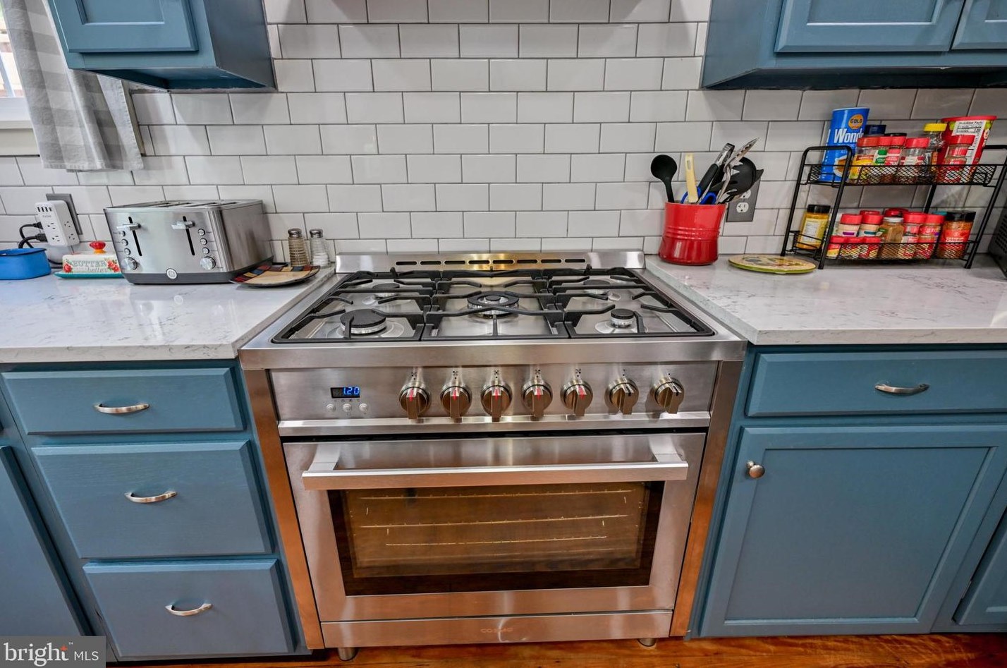 2242 Rdg Rd, Bangor PA 18013-9768 exterior