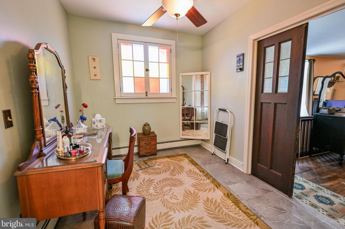 2242 Rdg Rd, Bangor PA 18013-9768 exterior