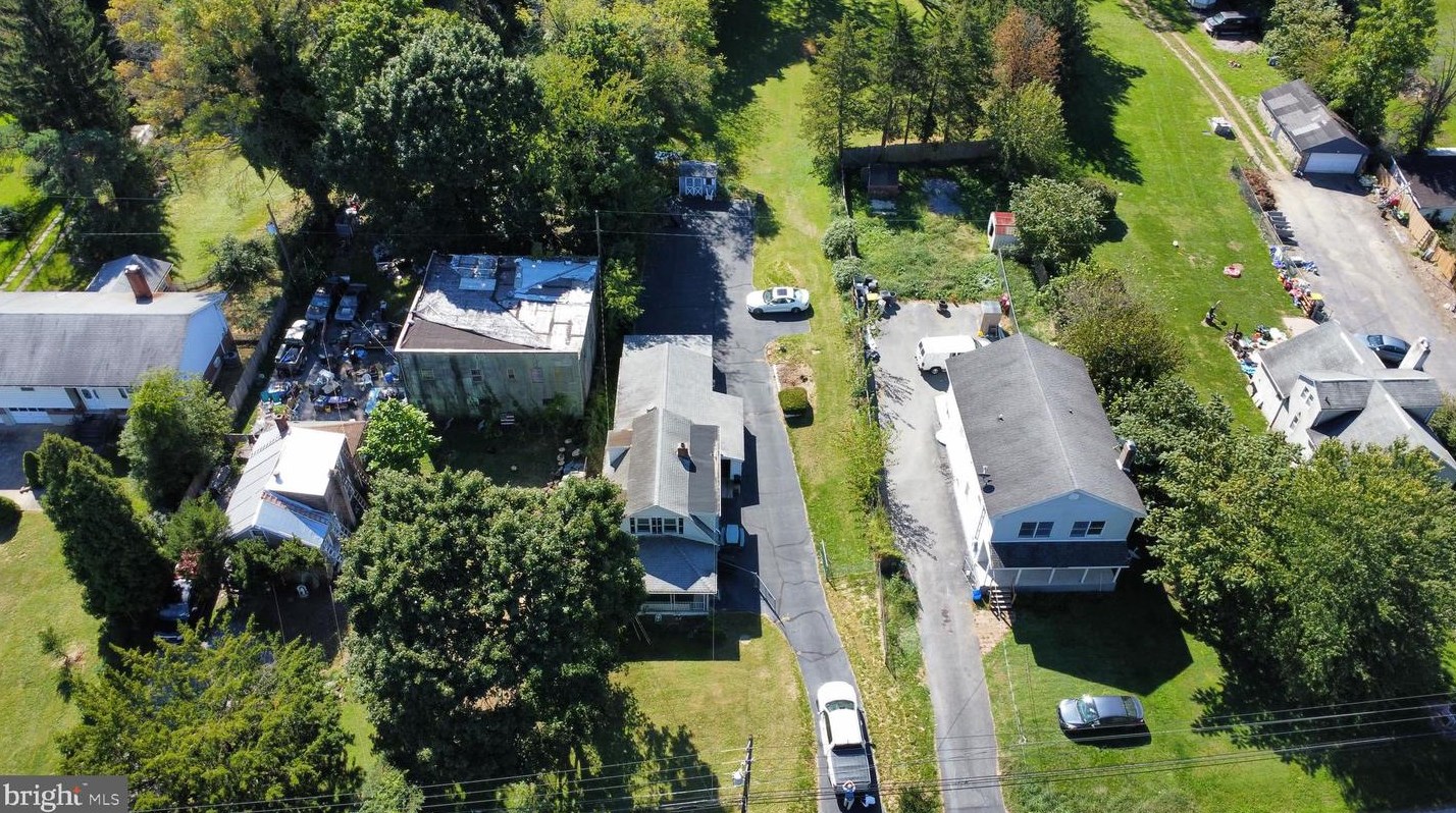 2270 Easton Rd, Bethlehem, PA 18015