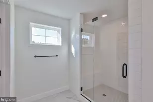 883 Emerald Valley Ln, Bangor, PA 18013 - Photo 36