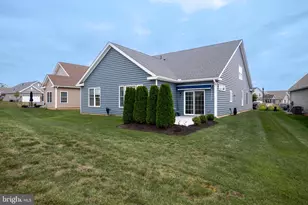 3801 Loyal Ln, Easton, PA 18045 - Photo 6