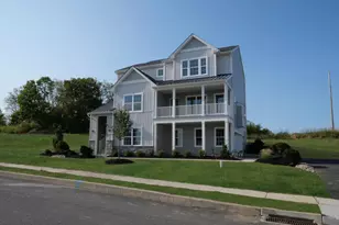 4929 Farrcroft Dr, Easton, PA 18040 - Photo 2