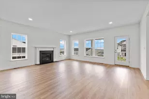 4929 Farrcroft Dr, Easton, PA 18040 - Photo 8