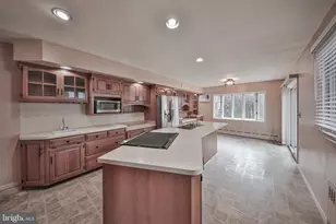 420 9th St, Easton, PA 18042 - Photo 14