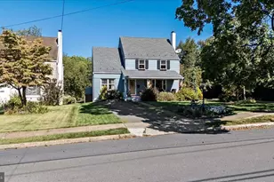 1501 Bushkill St, Easton, PA 18042 - Photo 48
