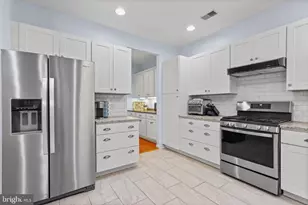 60 Glenmoor Cir N, Easton, PA 18045 - Photo 10