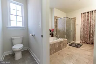 62 Surrey Dr, Easton, PA 18045 - Photo 36