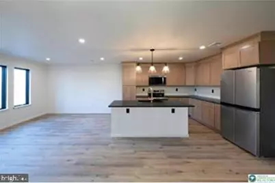 111 Main Street, Glendon, PA 18042 - Photo 2