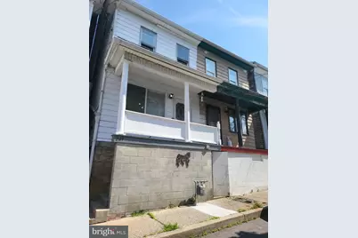 221 E Cameron Street, Shamokin, PA 17872 - Photo 2
