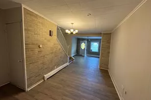 6 S Spruce St, Mount Carmel, PA 17851 - Photo 10