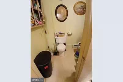 144 W Girard Street, Mount Carmel, PA 17851 - Photo 10