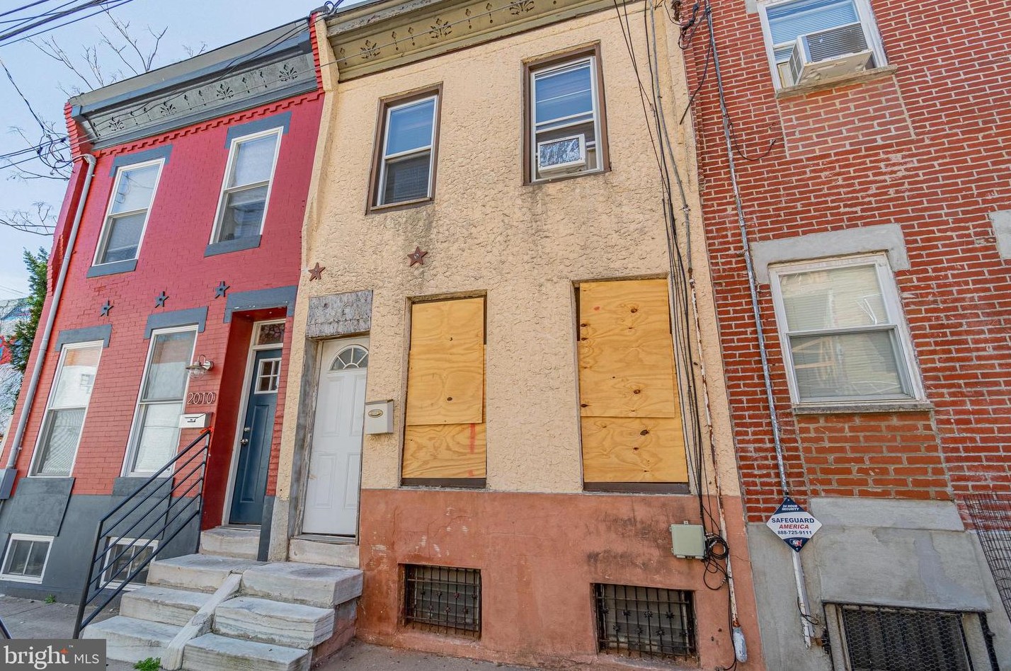 2012 Watkins St, Philadelphia PA  19145-2017 exterior