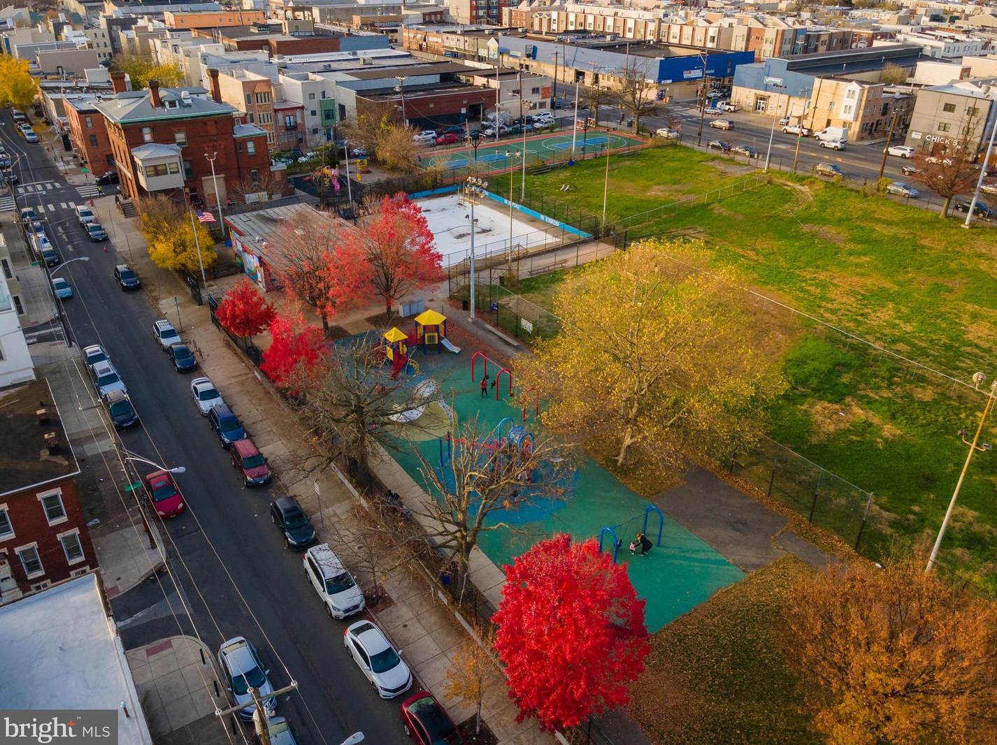 1436 Montrose St, Philadelphia PA  19146-2223 exterior