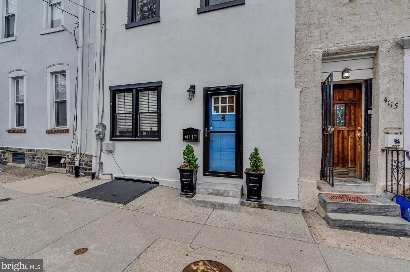 4117 Cresson St, Philadelphia PA  19127-1701 exterior