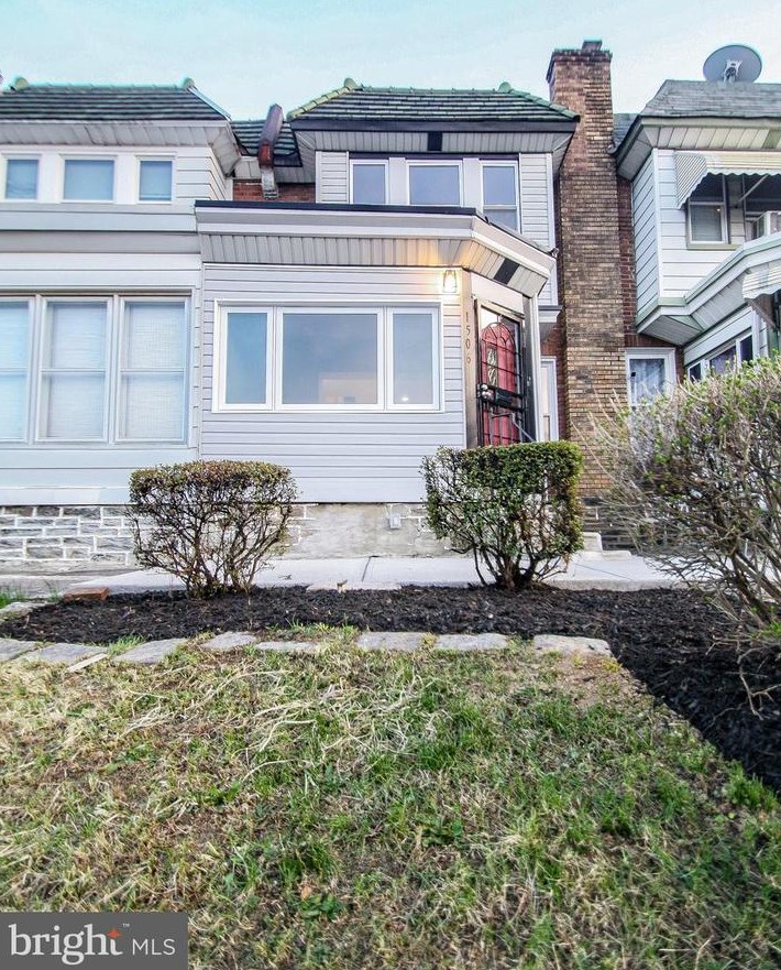 1506 Roselyn St, Philadelphia PA  19141-1907 exterior