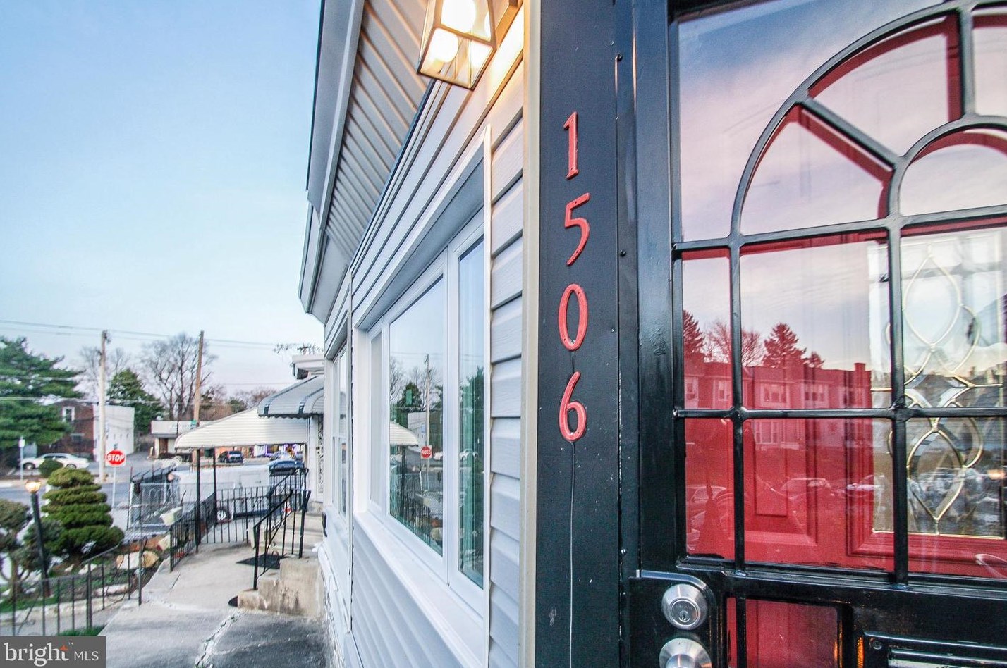 1506 Roselyn St, Philadelphia PA  19141-1907 exterior