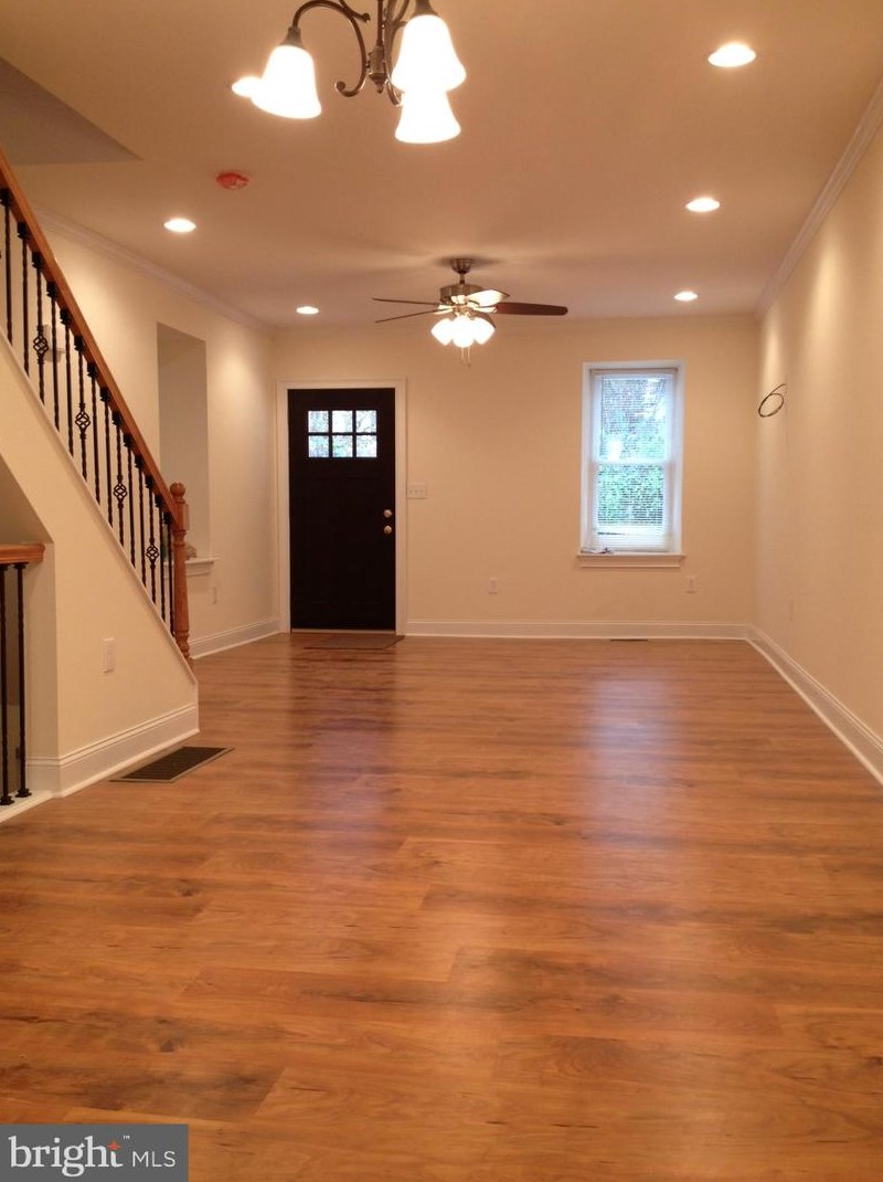 4366 Fleming St, Philadelphia, PA 19128