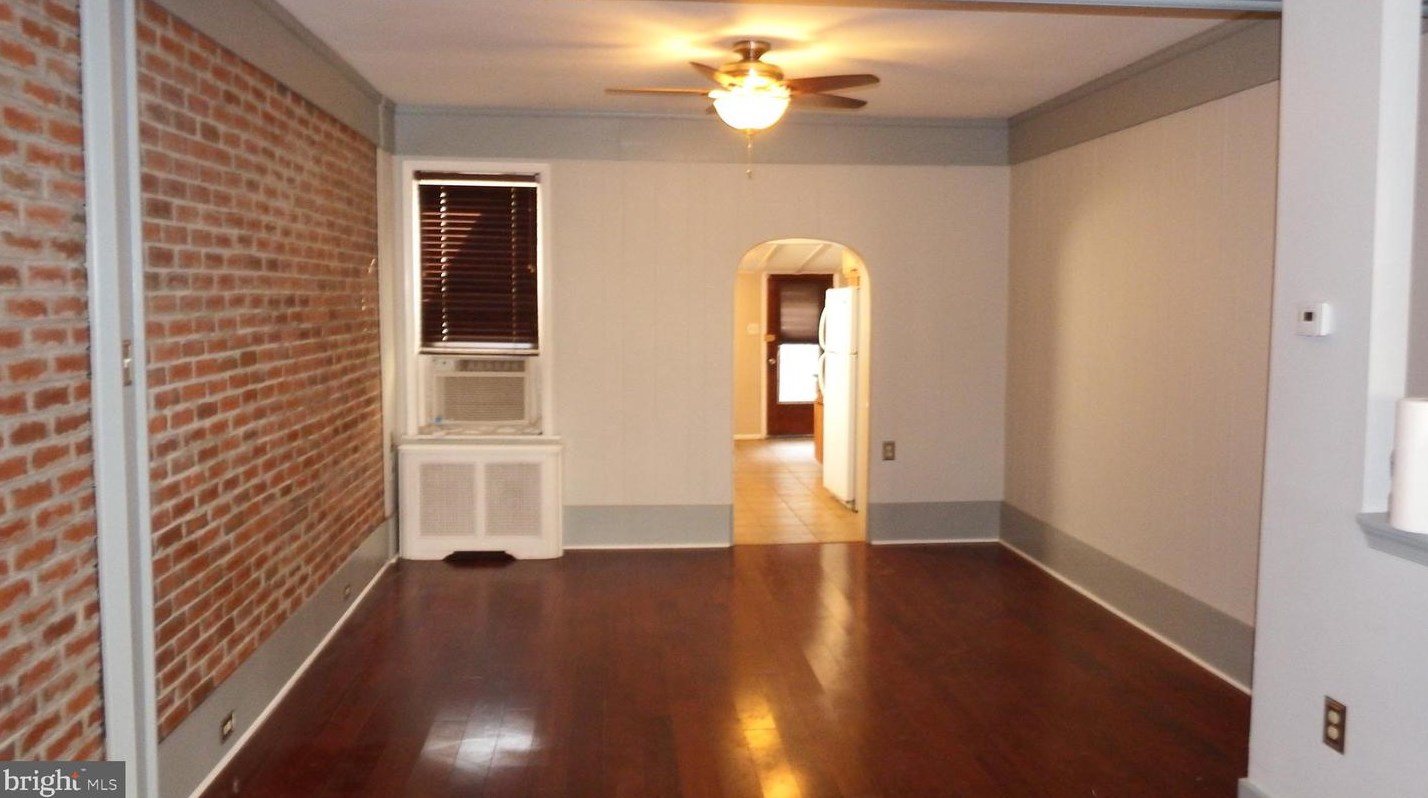 4424 Fleming St, Philadelphia, PA 19128-4809