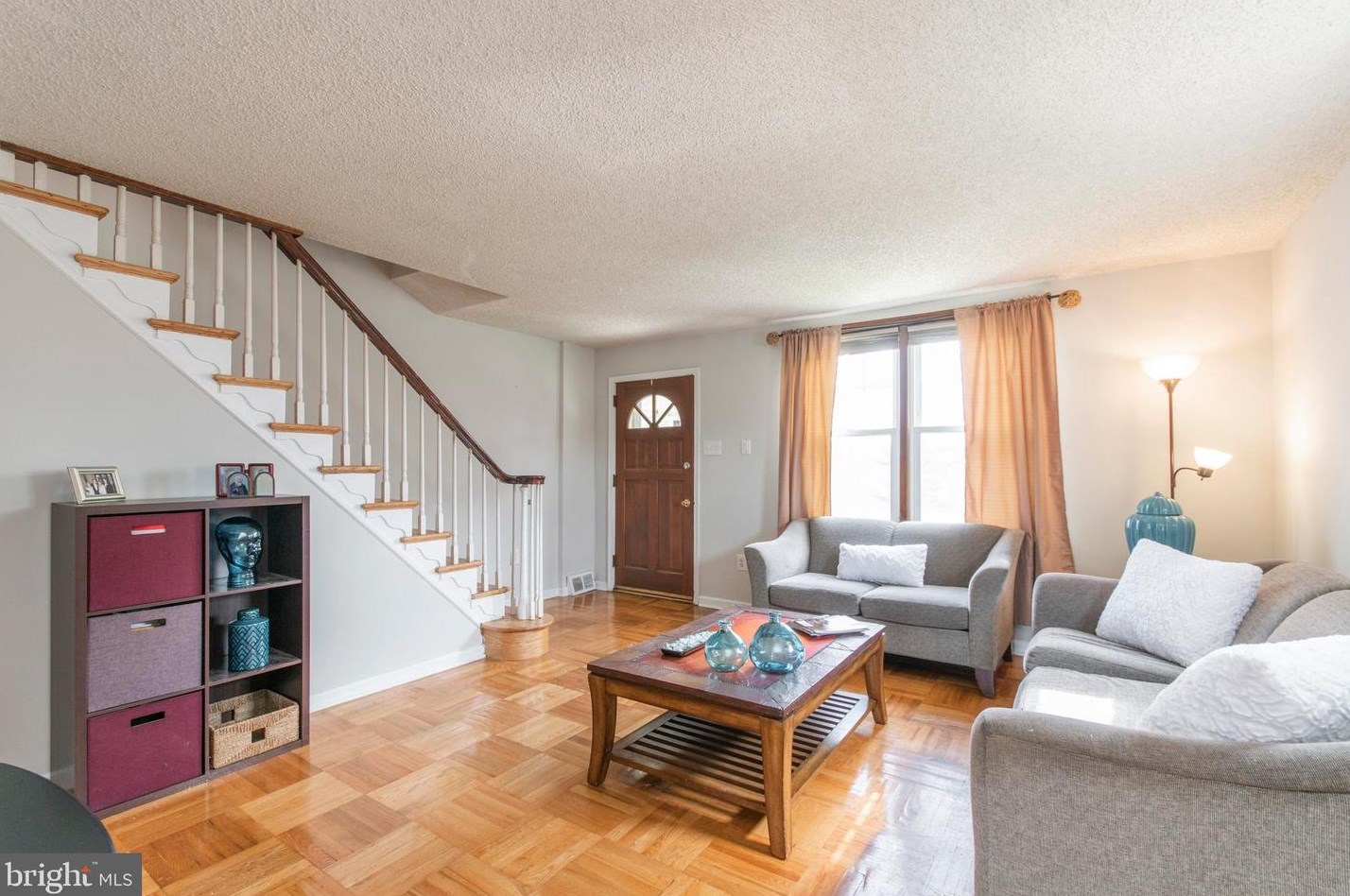 5852 Magdalena St, Philadelphia PA  19128-1708 exterior