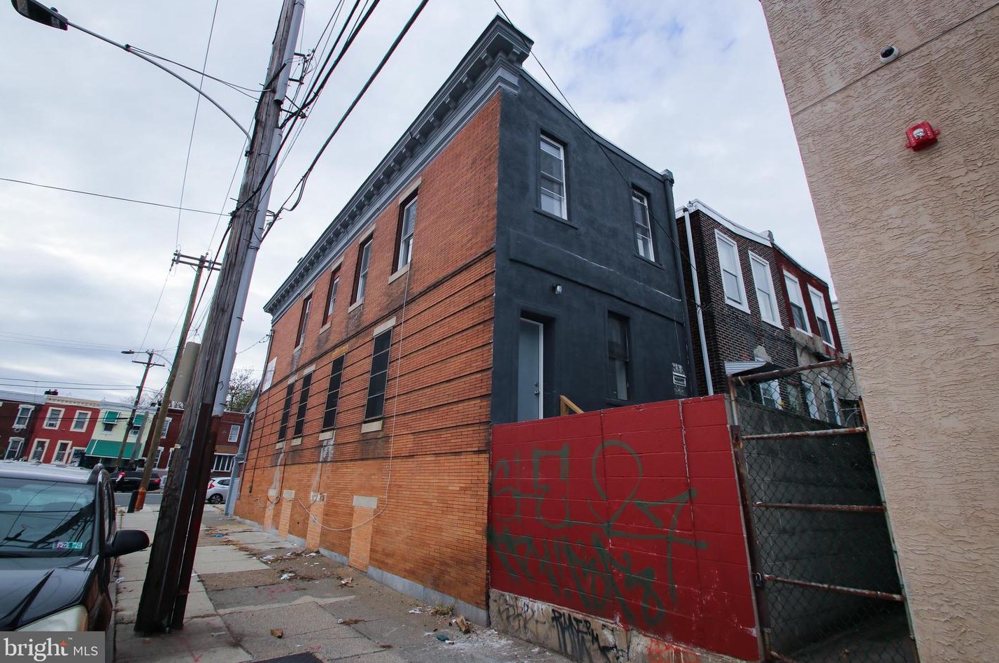 2075 Allegheny Ave, Philadelphia PA  19132-1553 exterior