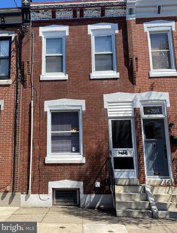 2517 Boston St, Philadelphia, PA 19125-3010