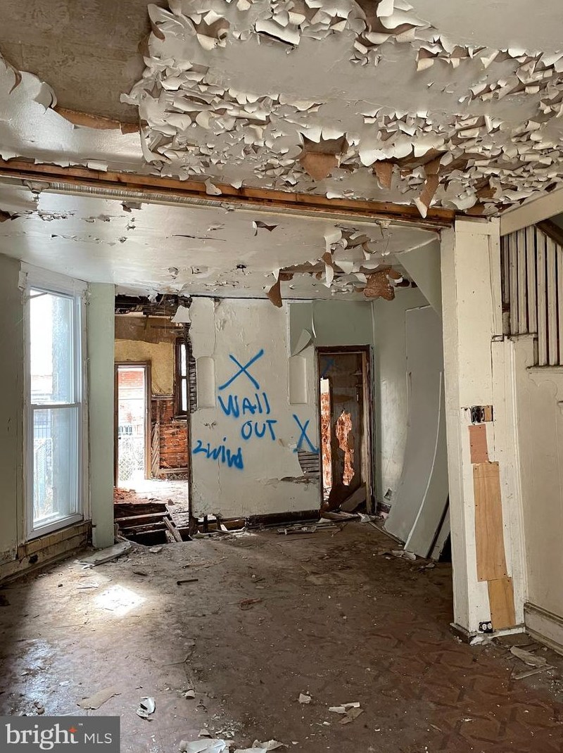 5912 Addison St, Philadelphia PA  19143-1108 exterior