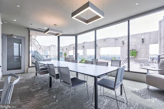 2018 Walnut St, Philadelphia PA  19103-5608 exterior