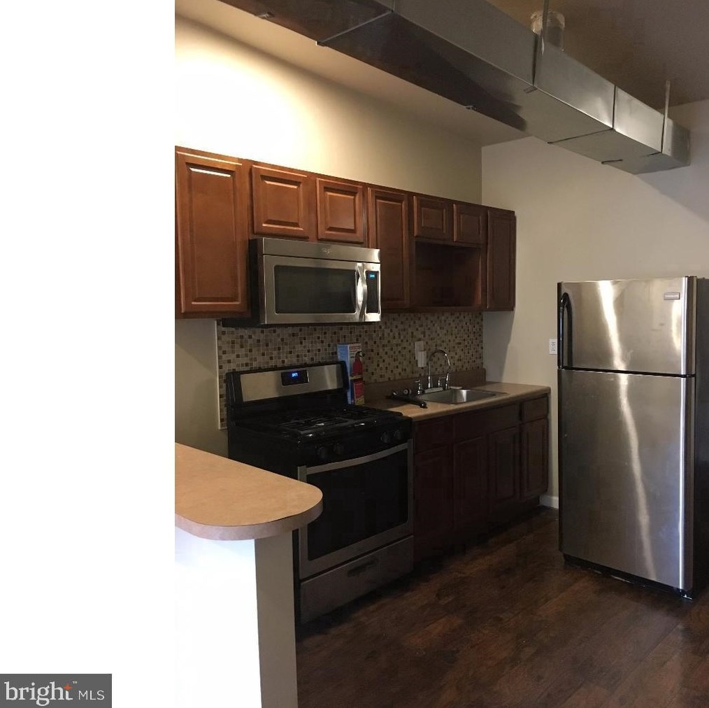 2839 W Diamond St #2, Philadelphia, PA 19121