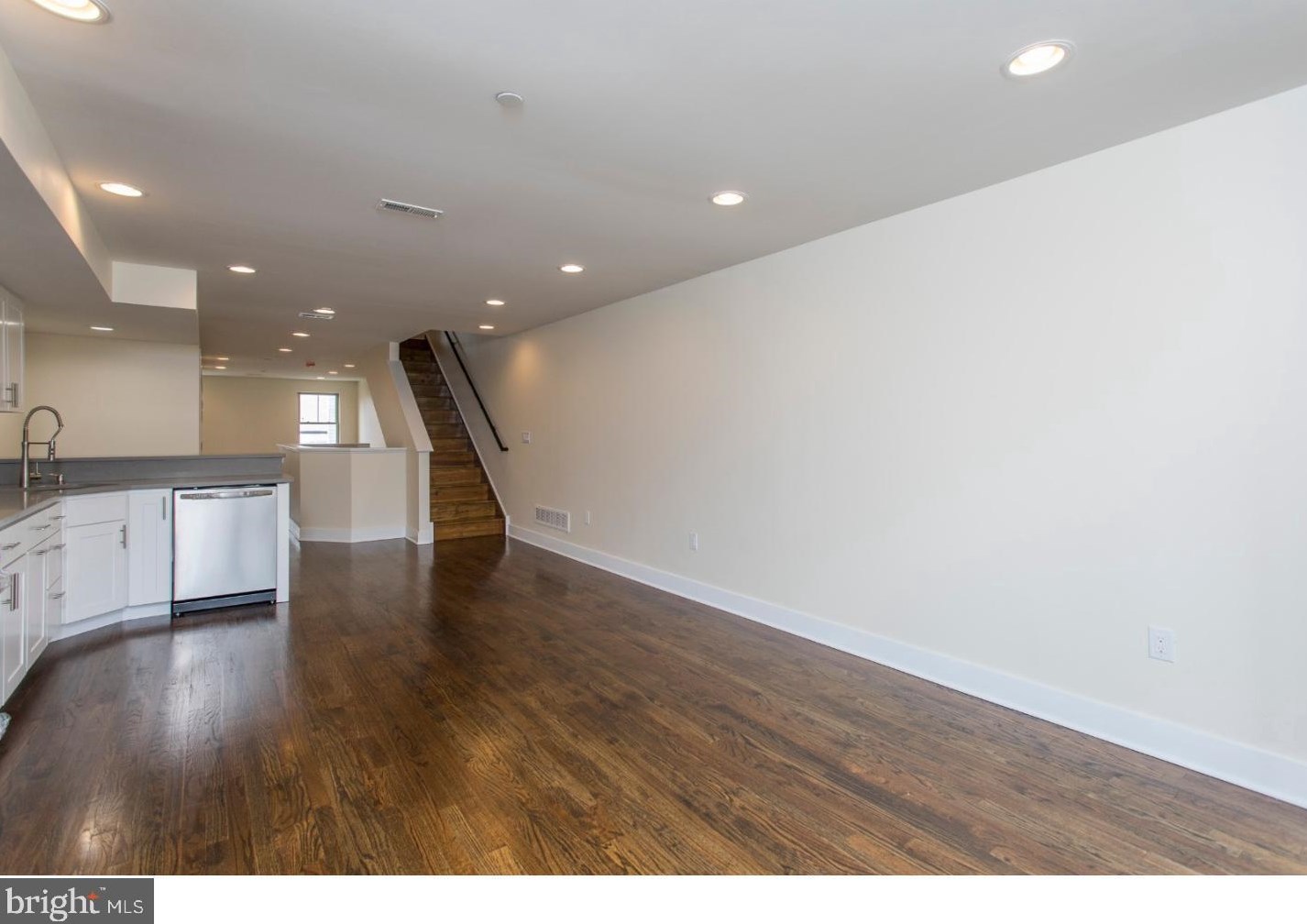 1824 Poplar St, Philadelphia, PA 19130