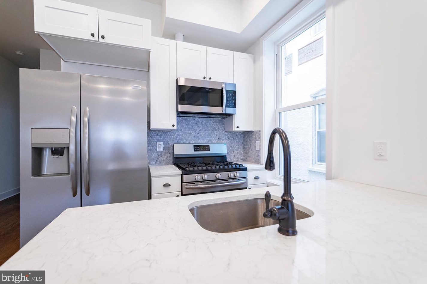 1335 S 52nd St #unit 2, Philadelphia, PA 19143