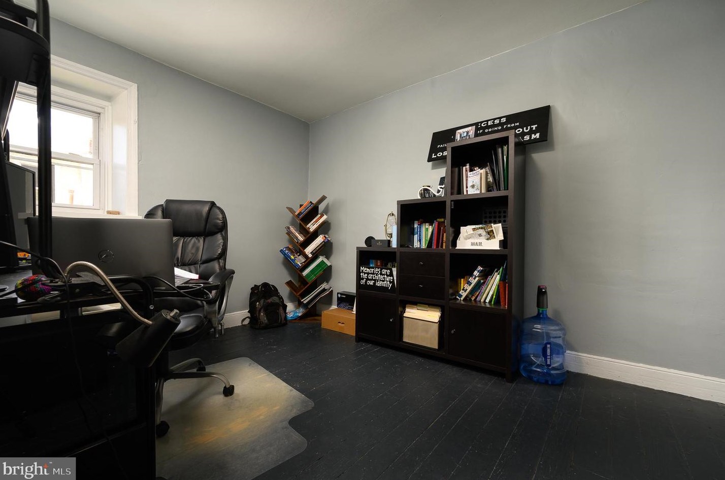 105 Seville St, Philadelphia PA 19127-1811 exterior