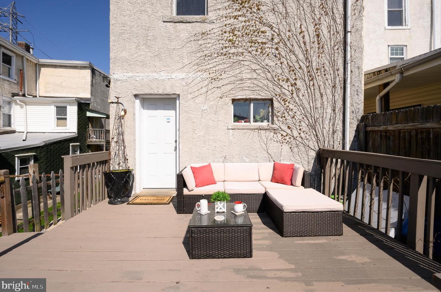 105 Seville St, Philadelphia PA 19127-1811 exterior