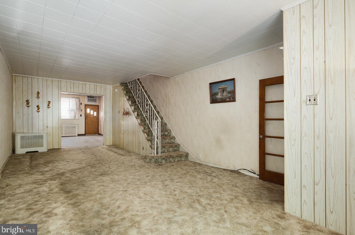 2320 Percy St, Philadelphia, PA 19148-3711
