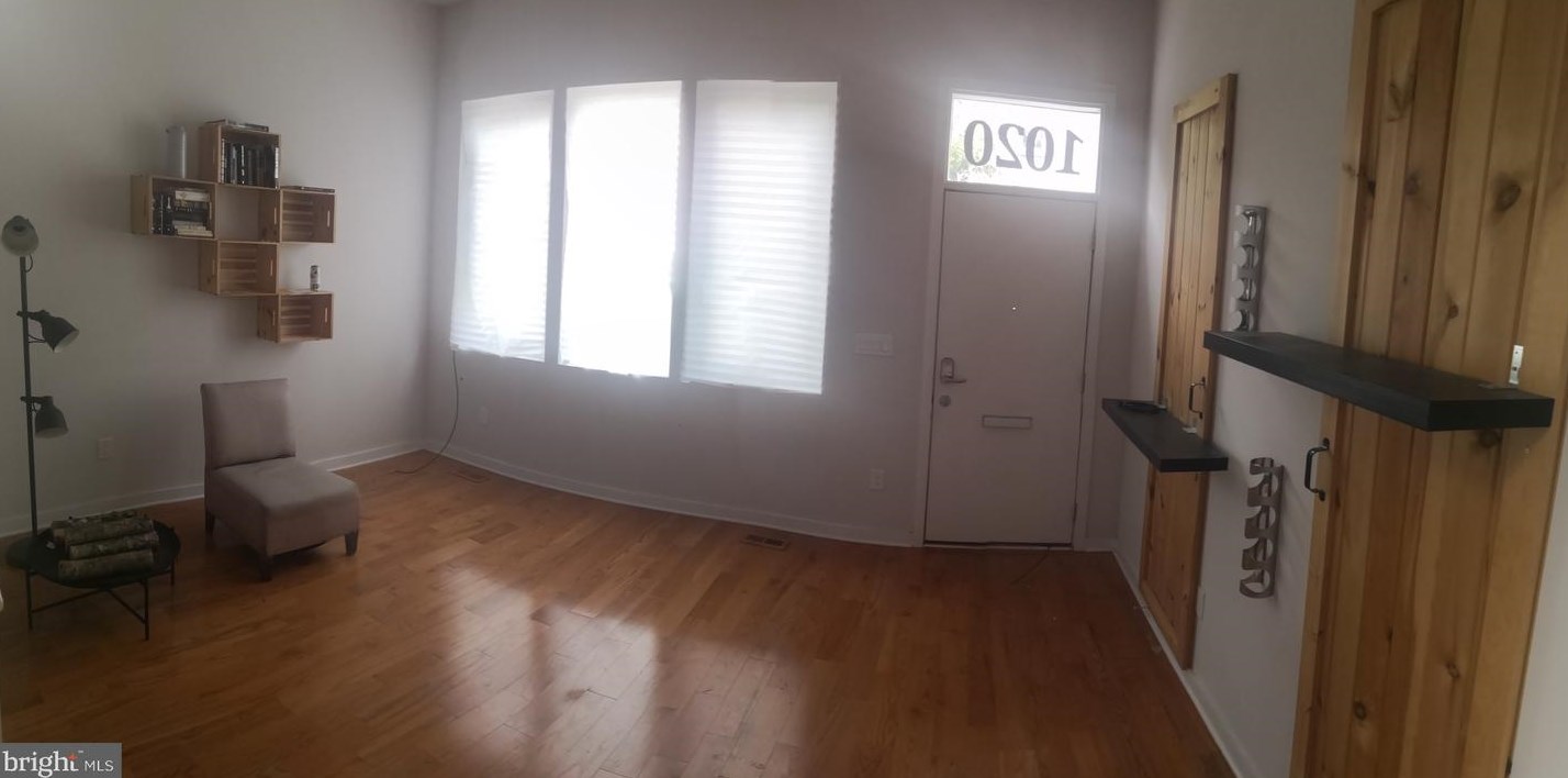 1020 Mount Vernon St, Philadelphia, PA 19123