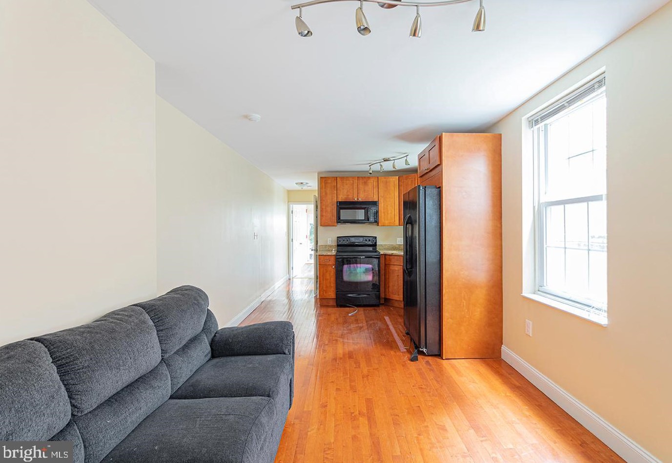 242 S 21st St #unit 1r, Philadelphia, PA 19103
