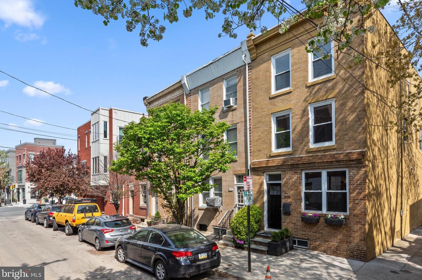 1031 Carpenter St, Philadelphia, PA 19147-3733