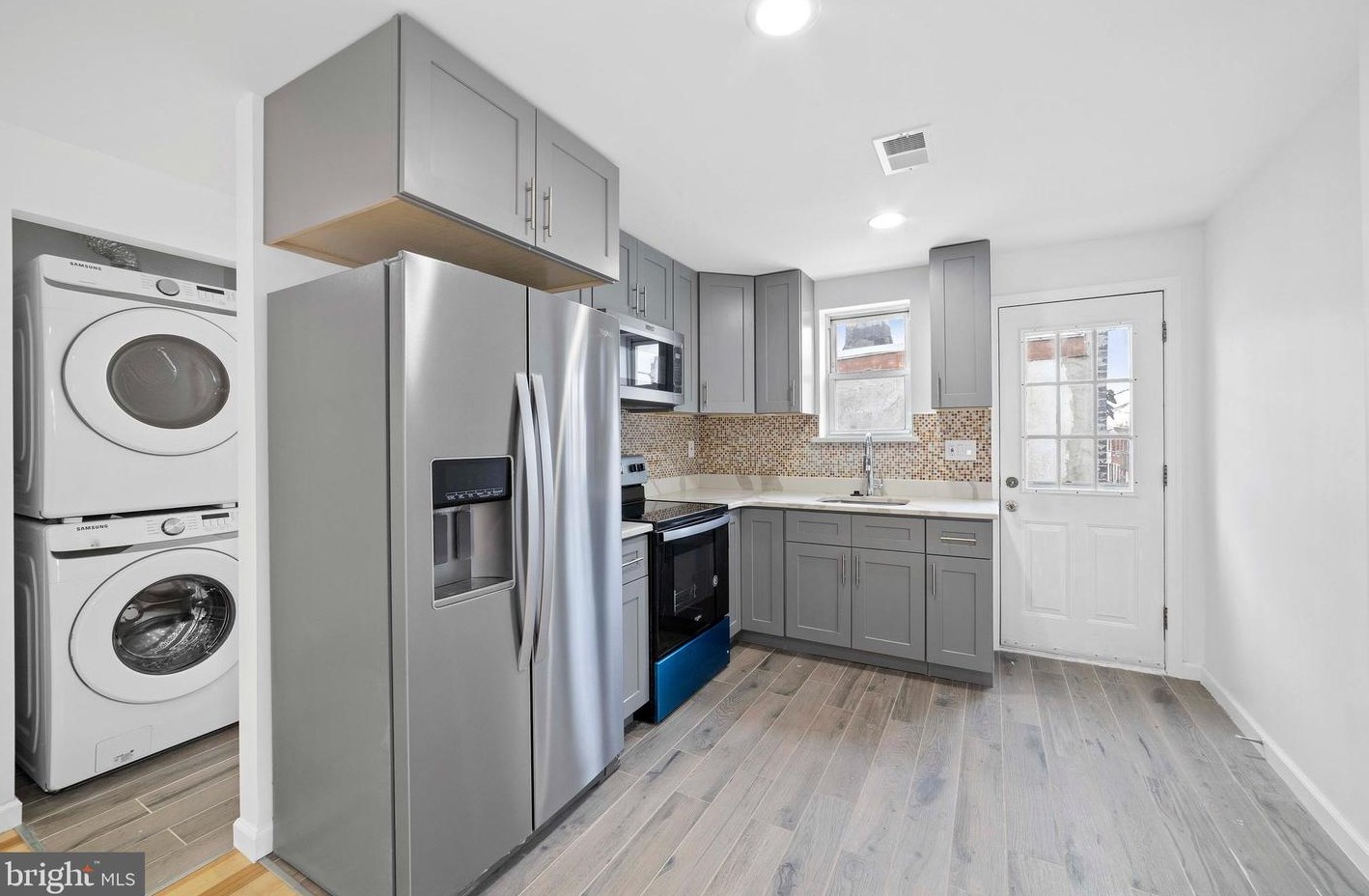 2025 S 11th St #2, Philadelphia, PA 19148