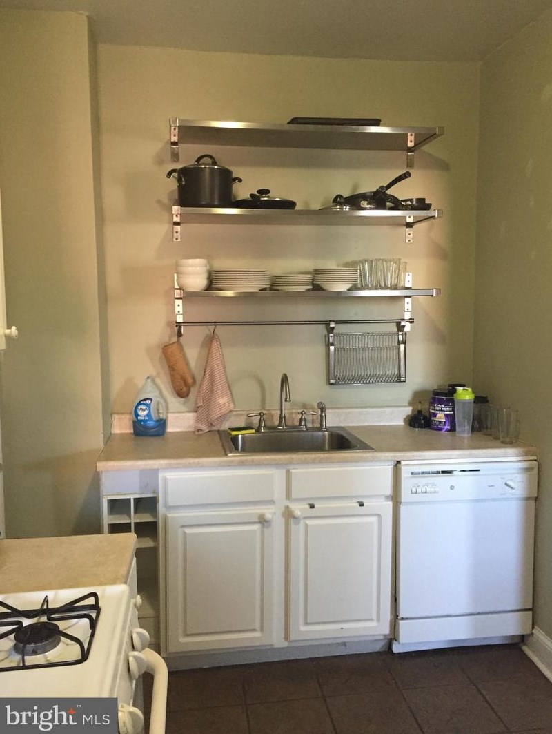 800 S 2nd St #3, Philadelphia, PA 19147